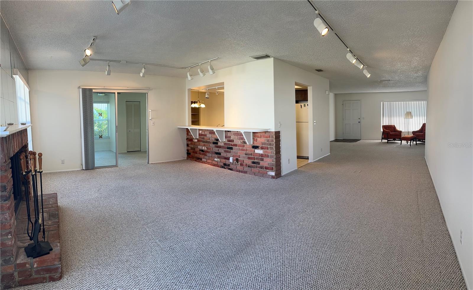 Image 3 of 12 For 9128 39th Way N 0