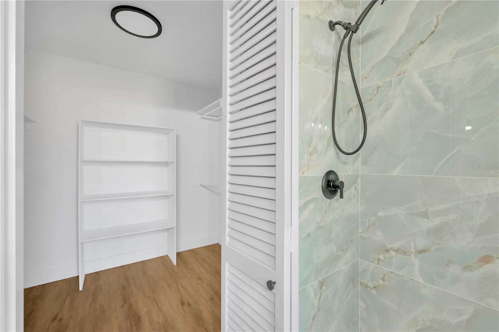 Image 26 of 53 For 2206 Wallwood Place