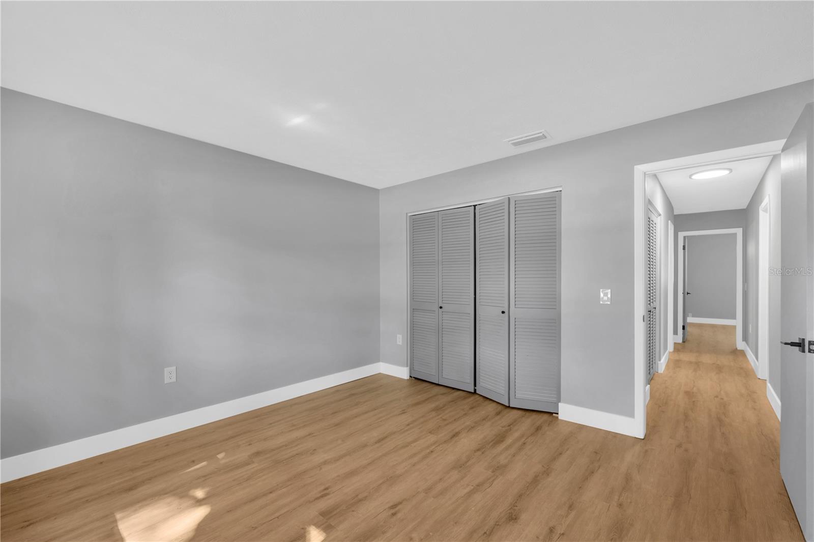 Image 29 of 53 For 2206 Wallwood Place