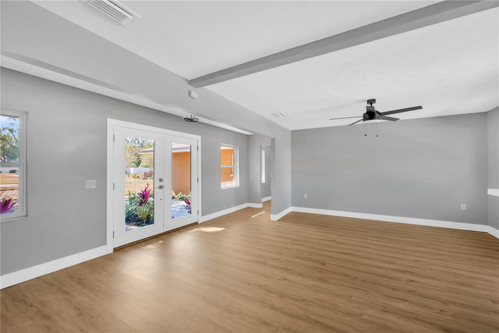 Image 9 of 53 For 2206 Wallwood Place