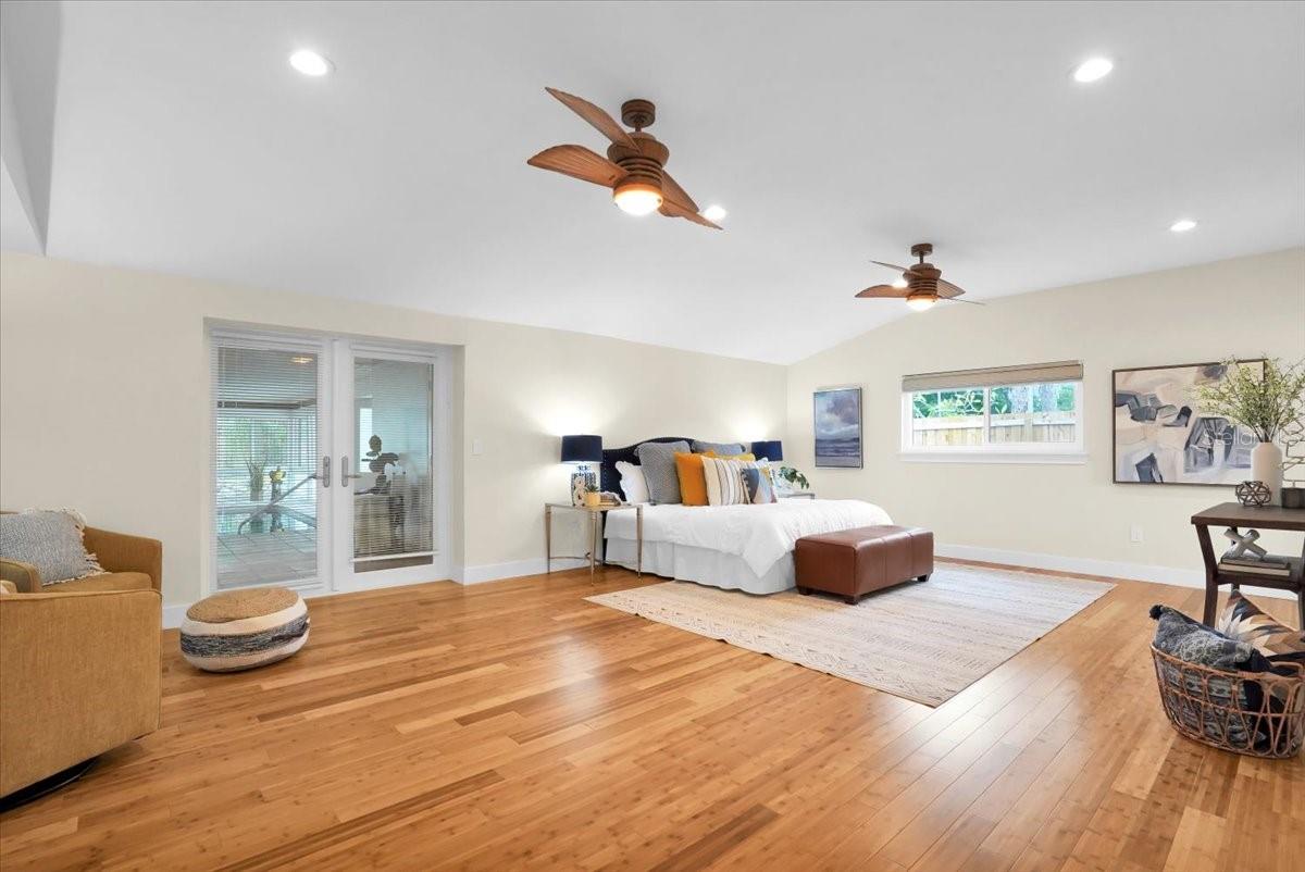 Image 3 of 45 For 4811 26th Avenue W