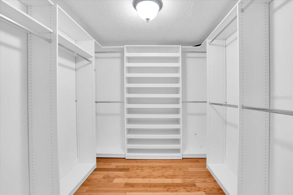 Image 4 of 45 For 4811 26th Avenue W