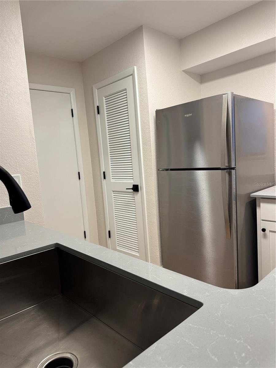 Image 27 of 46 For 4782 Fox Hunt Drive D659