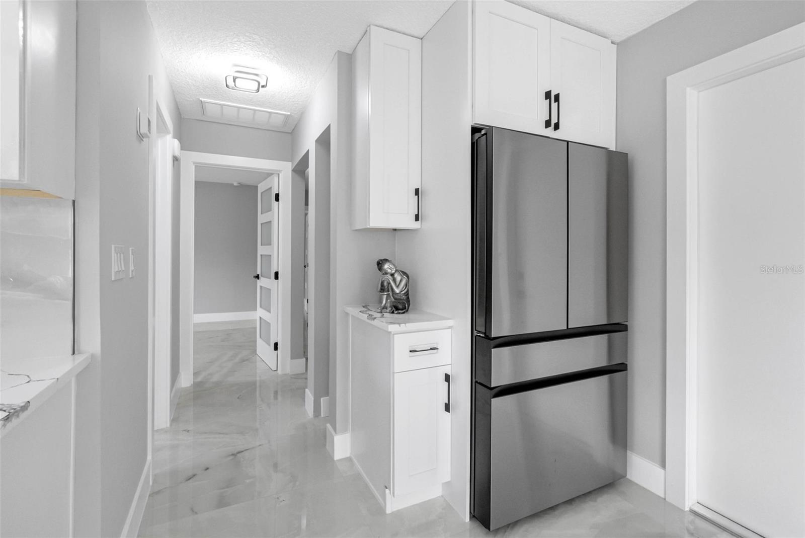 Image 19 of 50 For 1861 Shore Acres Boulevard Ne