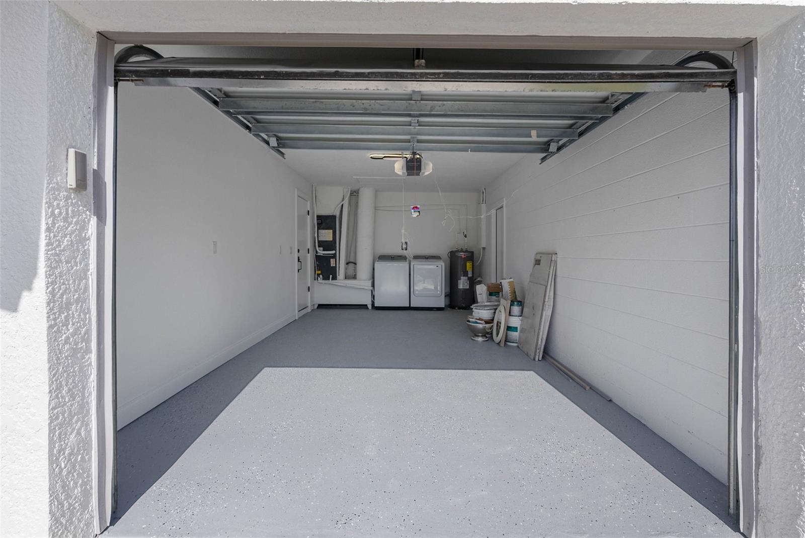 Image 34 of 50 For 1861 Shore Acres Boulevard Ne