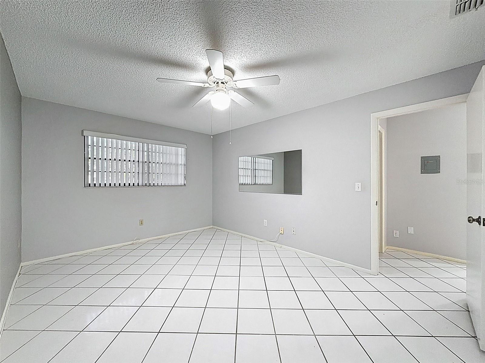 Image 18 of 82 For 5970 80th Street North  206