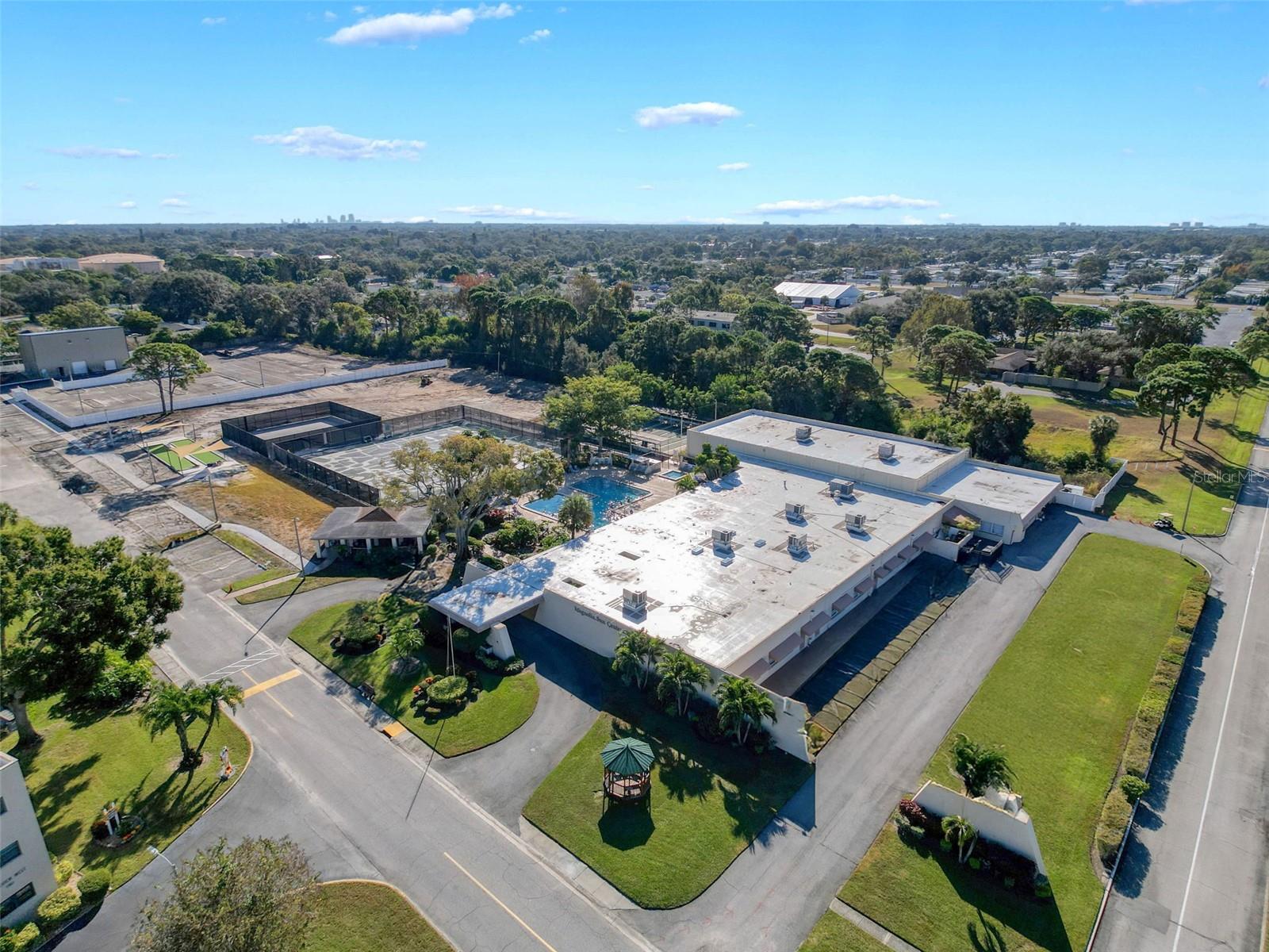 Image 43 of 82 For 5970 80th Street North  206