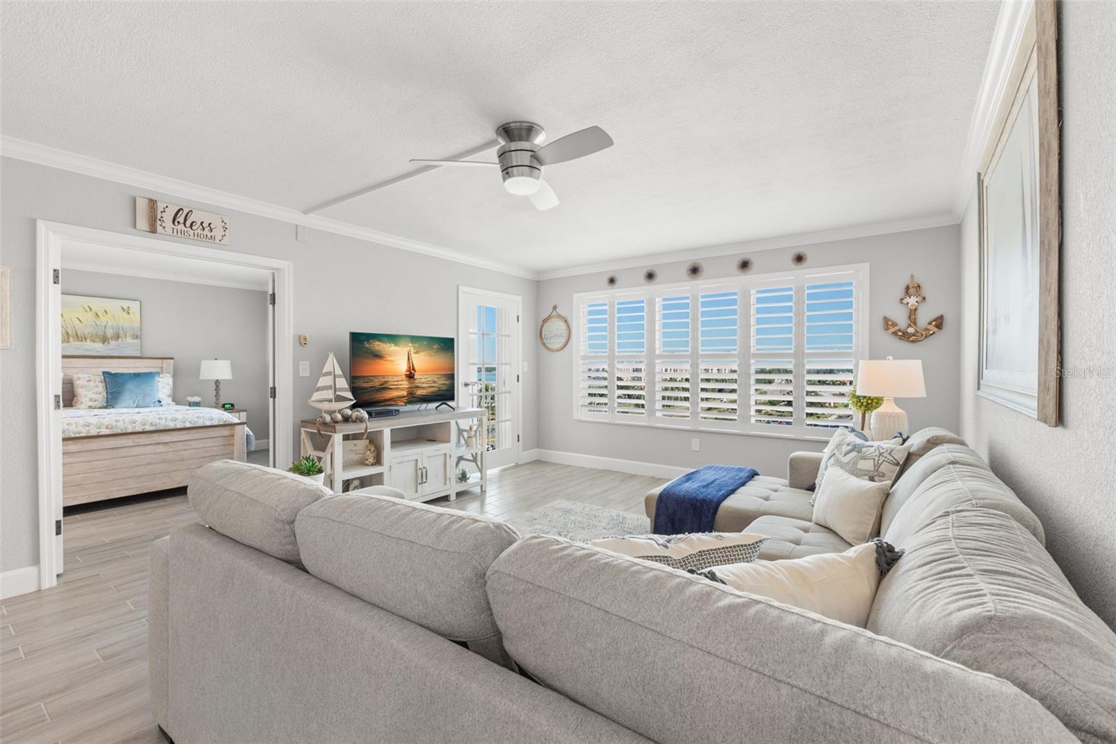 Image 10 of 49 For 5220 Brittany Drive S 1003