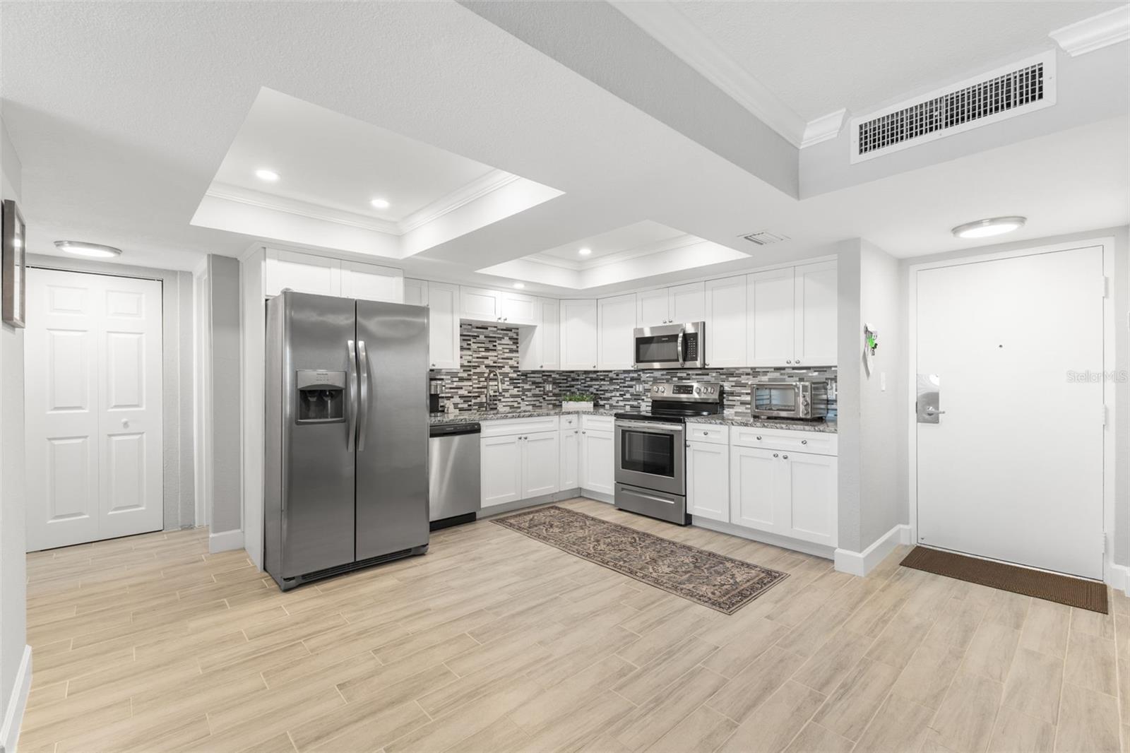 Image 12 of 49 For 5220 Brittany Drive S 1003