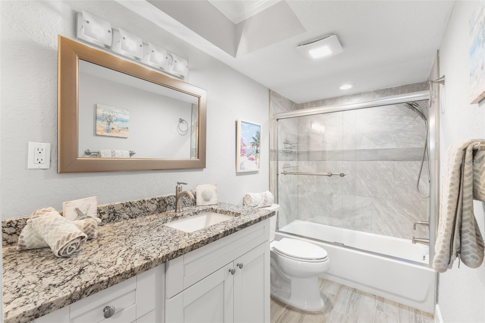 Image 21 of 49 For 5220 Brittany Drive S 1003