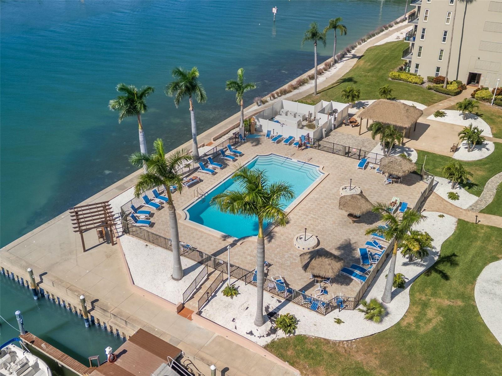 Image 25 of 49 For 5220 Brittany Drive S 1003