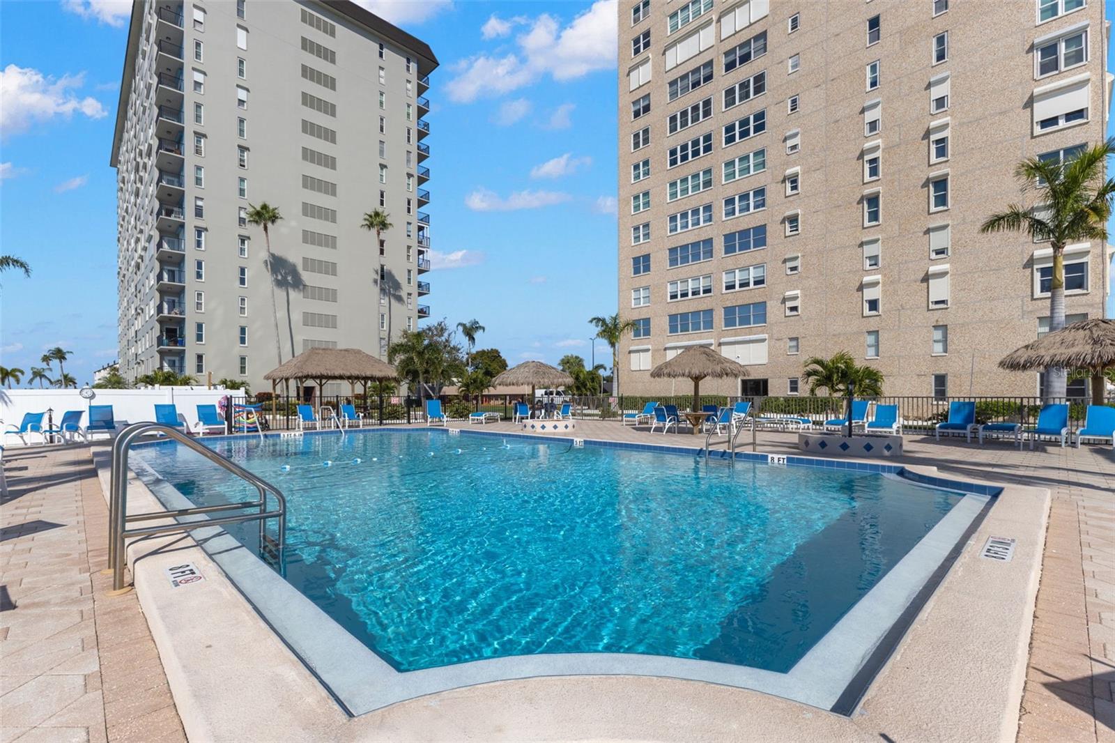 Image 31 of 49 For 5220 Brittany Drive S 1003