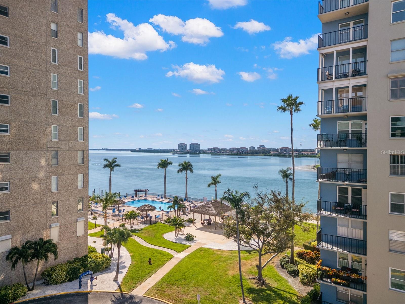 Image 38 of 49 For 5220 Brittany Drive S 1003