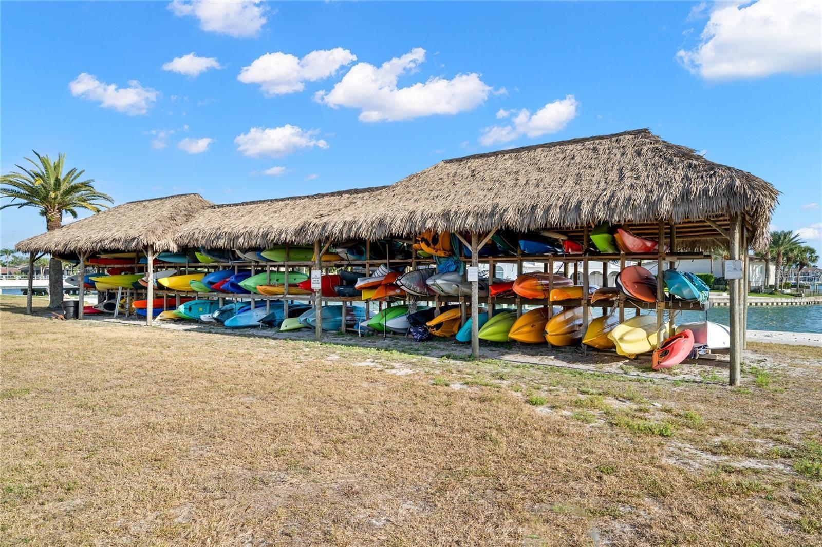 Image 43 of 49 For 5220 Brittany Drive S 1003