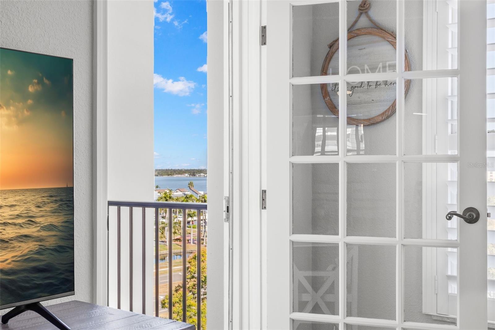 Image 9 of 49 For 5220 Brittany Drive S 1003