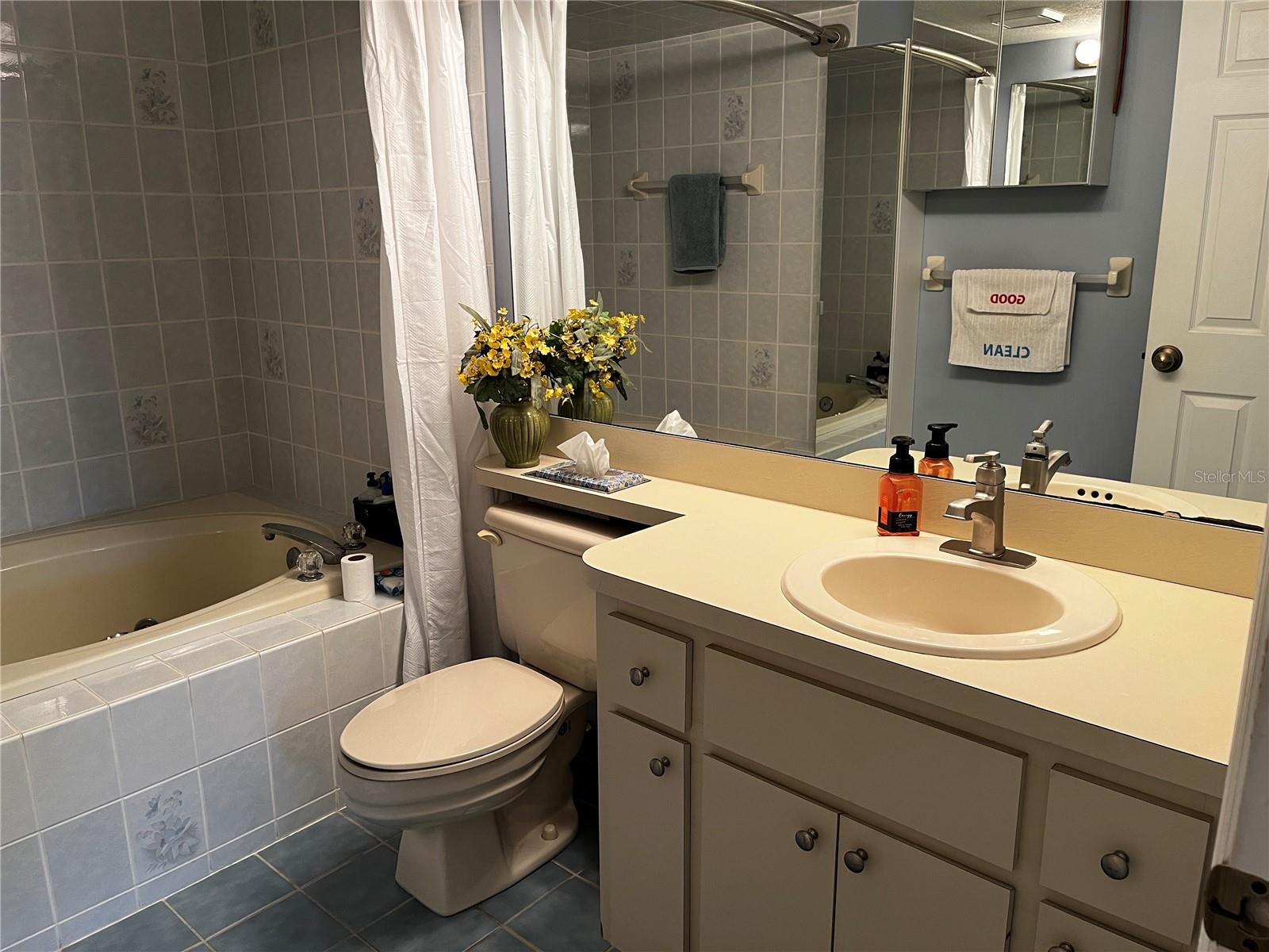 Image 16 of 26 For 2050 Forest Drive