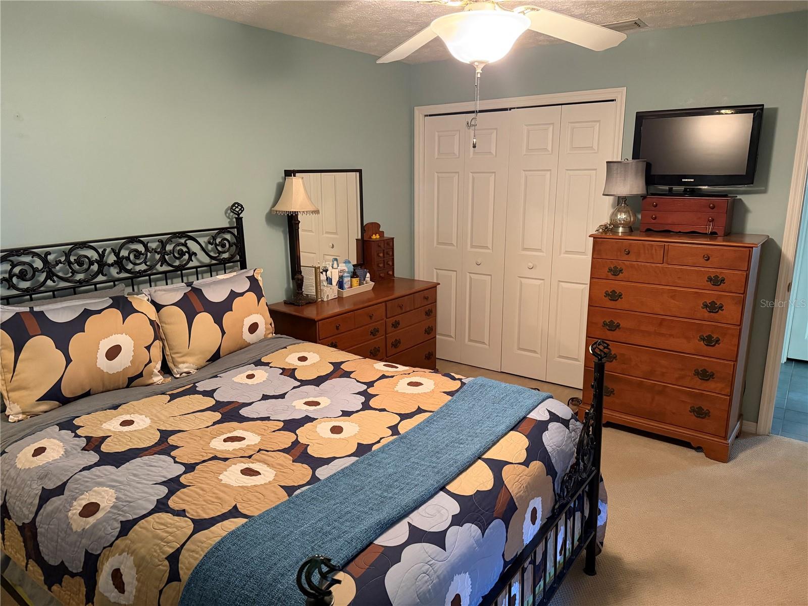 Image 18 of 26 For 2050 Forest Drive