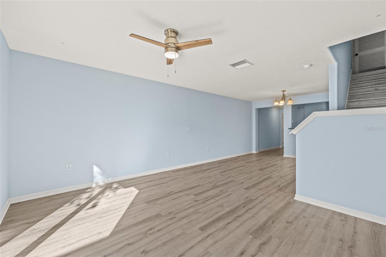 Image 12 of 35 For 8120 Silent Creek Drive