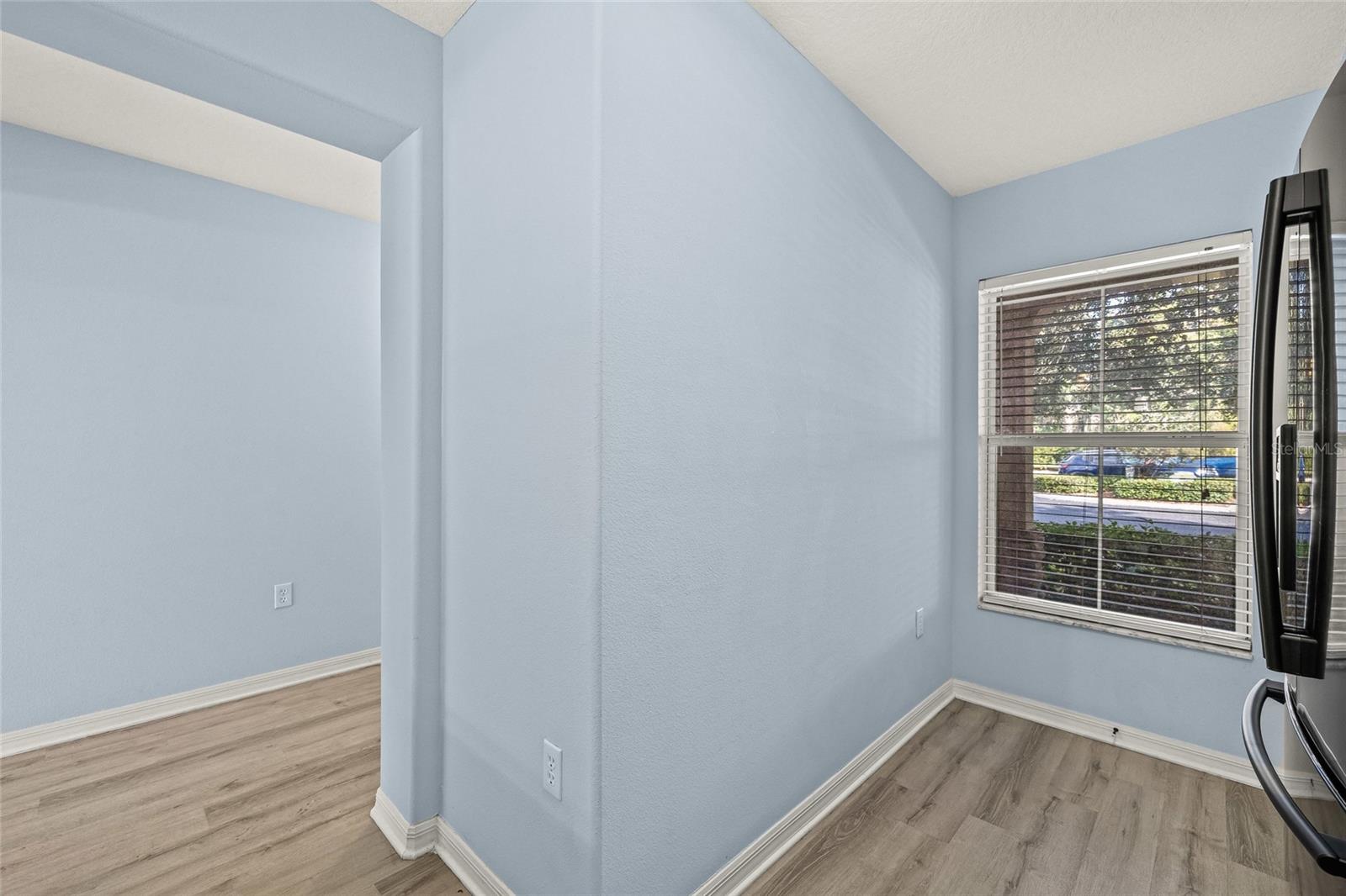 Image 16 of 35 For 8120 Silent Creek Drive