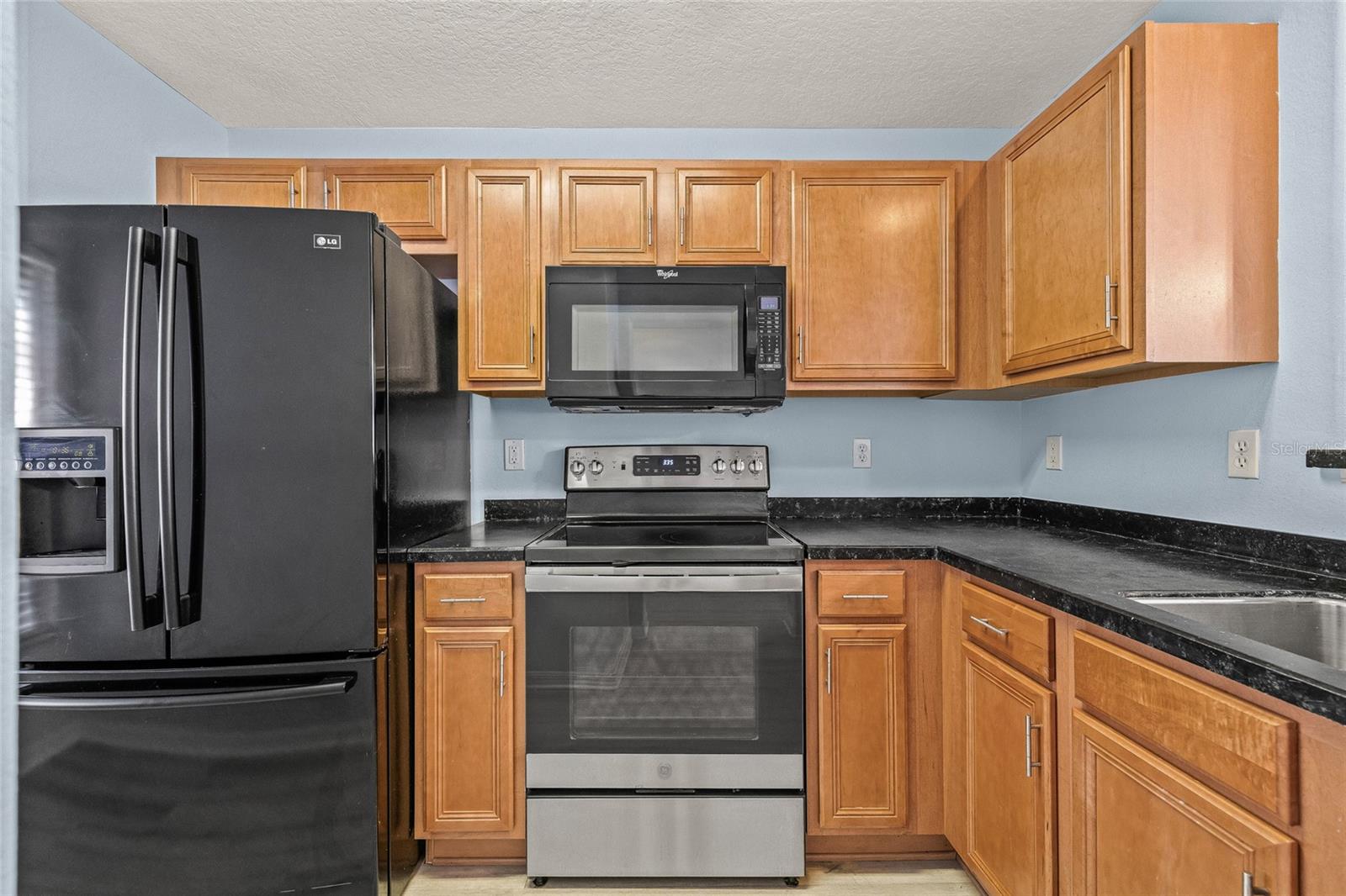 Image 20 of 35 For 8120 Silent Creek Drive