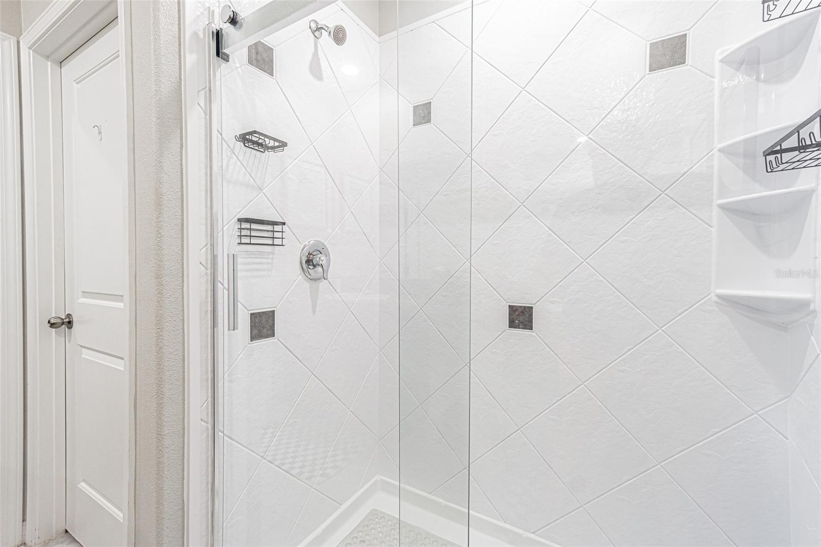 Image 10 of 30 For 4405 Eternal Prince Drive