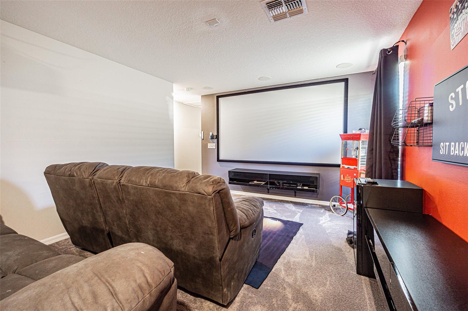 Image 24 of 30 For 4405 Eternal Prince Drive