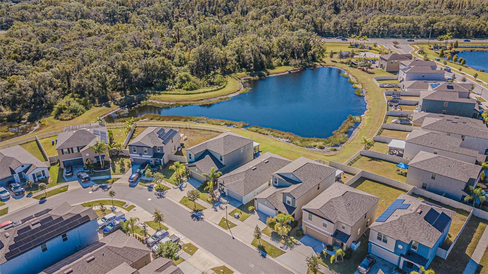 Image 27 of 30 For 4405 Eternal Prince Drive