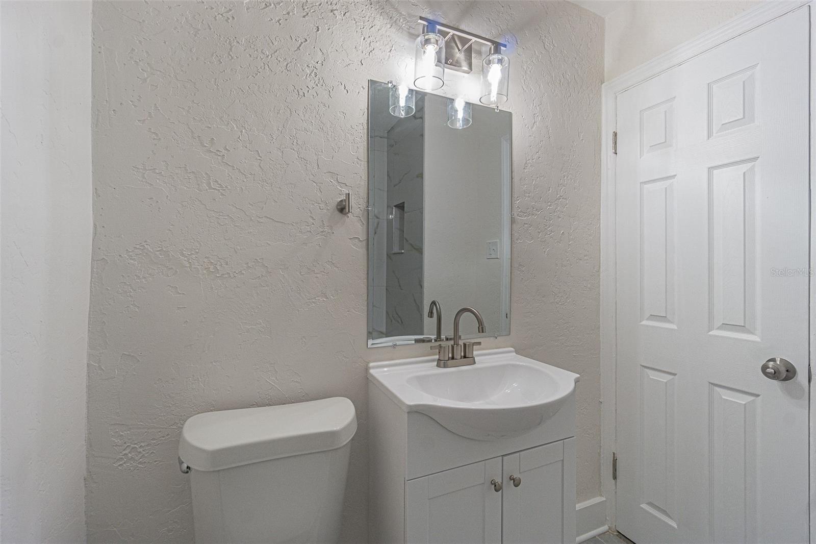 Image 21 of 26 For 5024 19th Street N