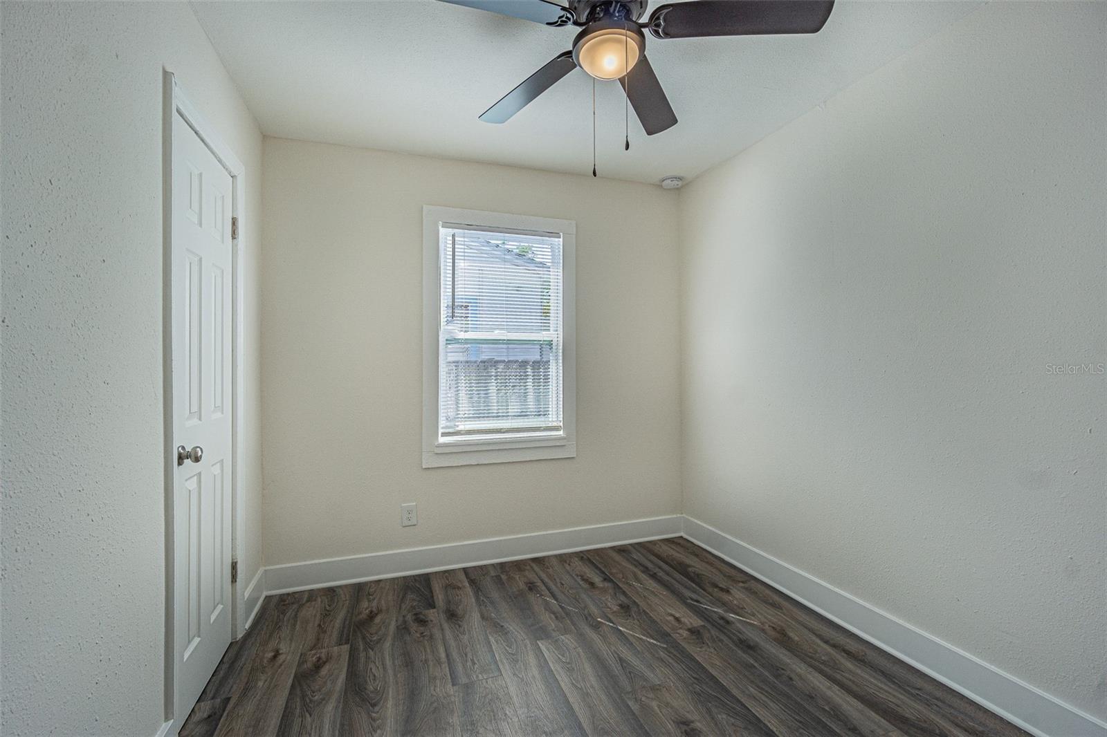 Image 23 of 26 For 5024 19th Street N