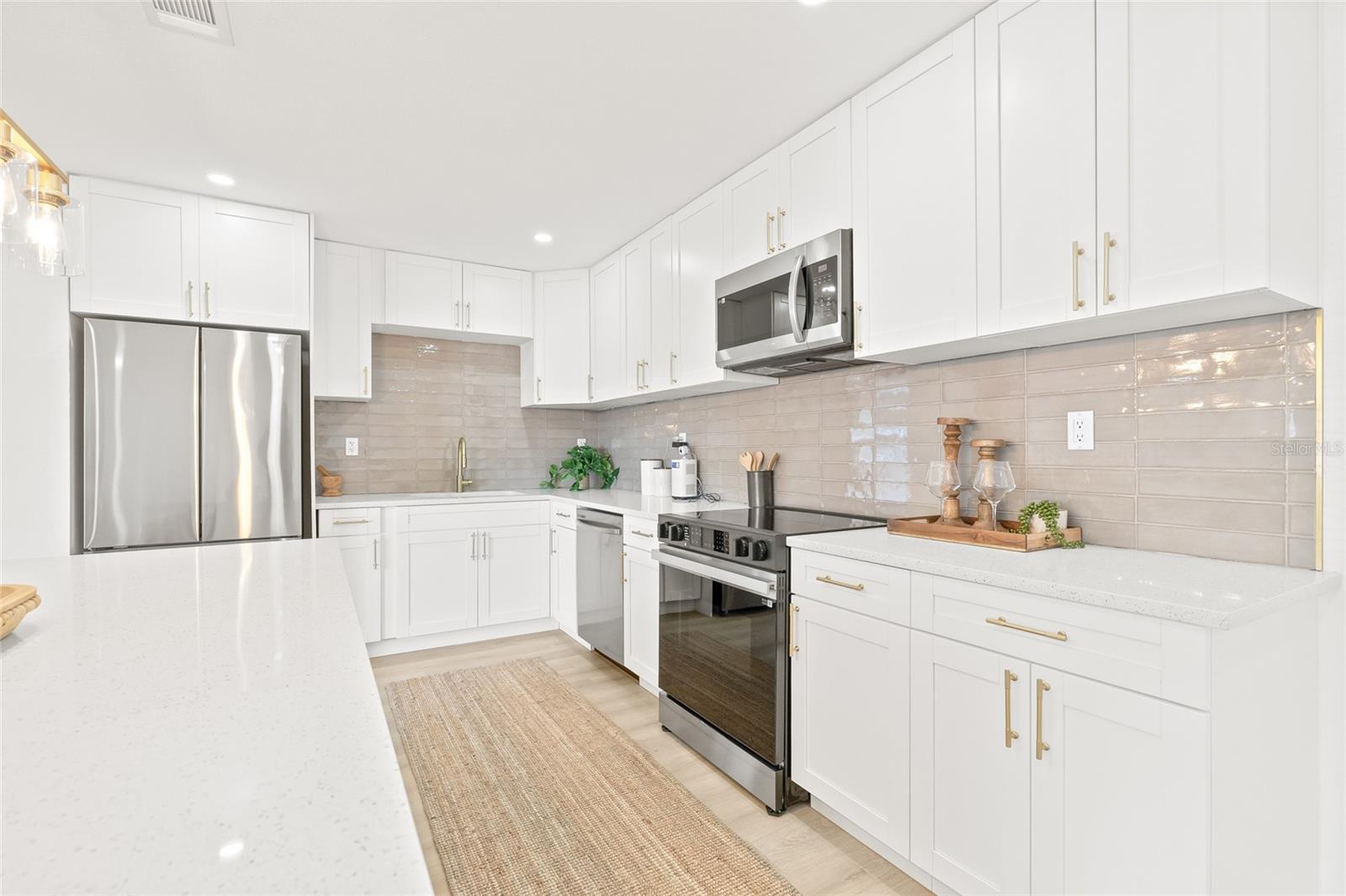 Image 11 of 36 For 10327 Tangelo Road