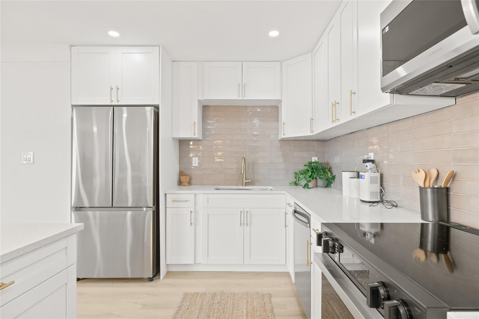 Image 12 of 36 For 10327 Tangelo Road