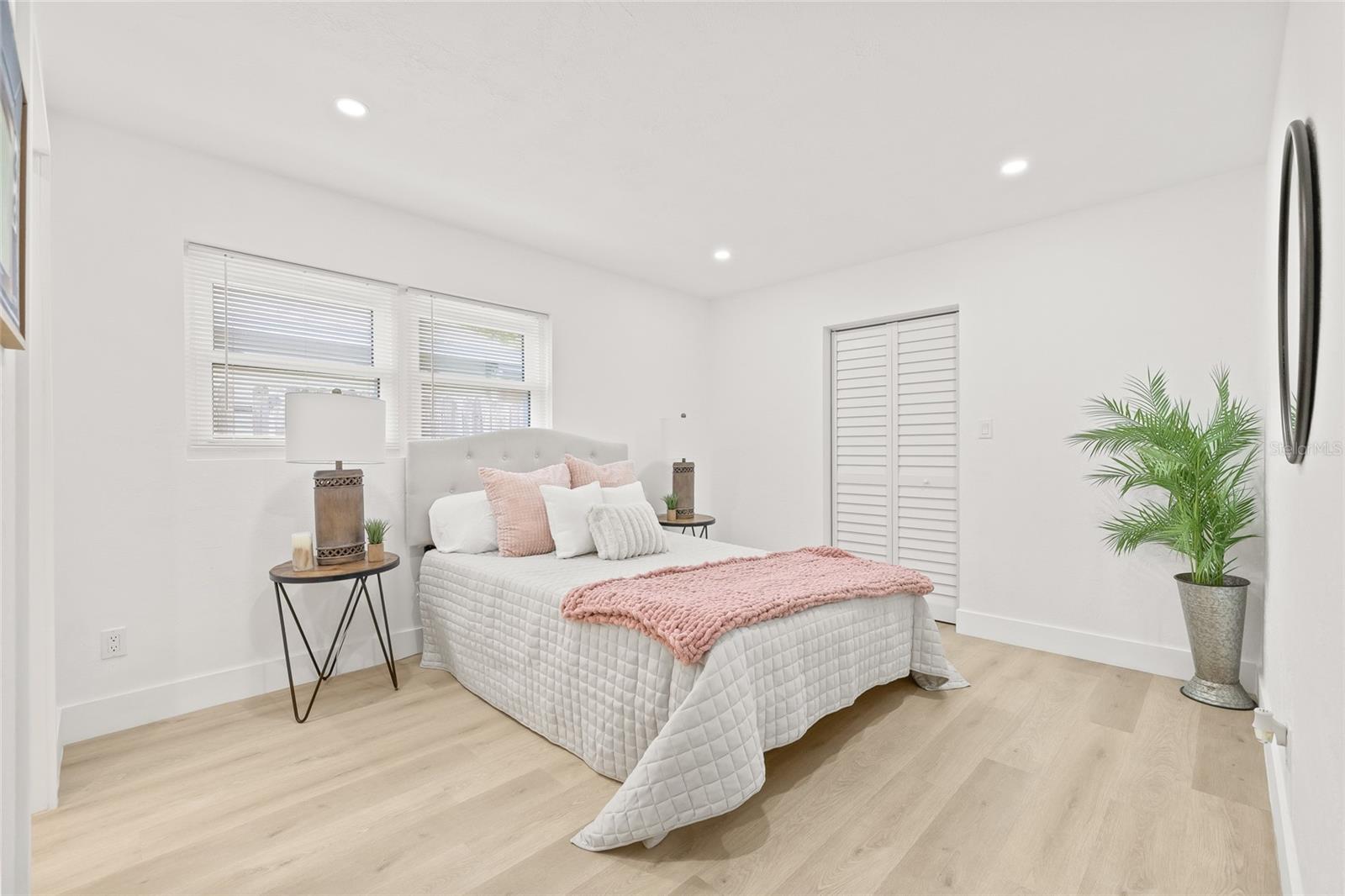 Image 13 of 36 For 10327 Tangelo Road