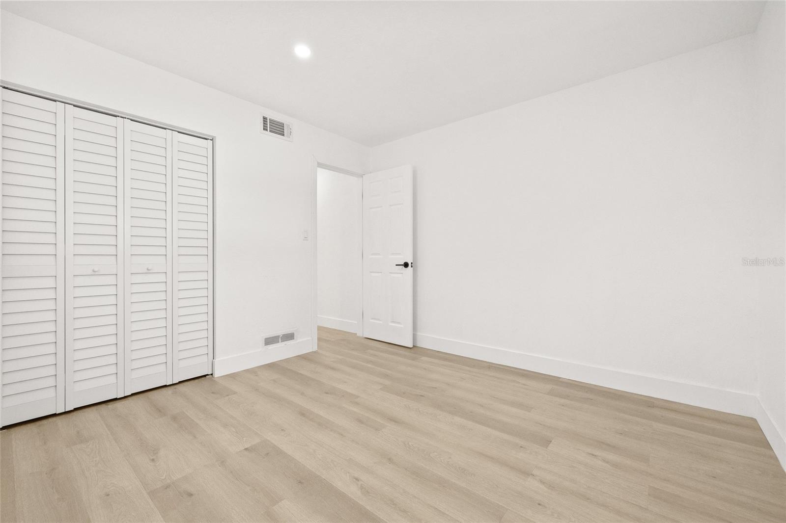 Image 21 of 36 For 10327 Tangelo Road