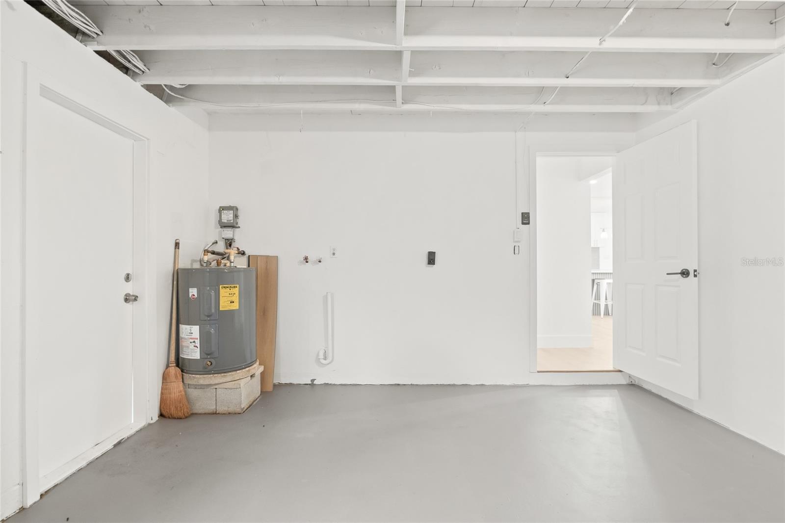 Image 26 of 36 For 10327 Tangelo Road