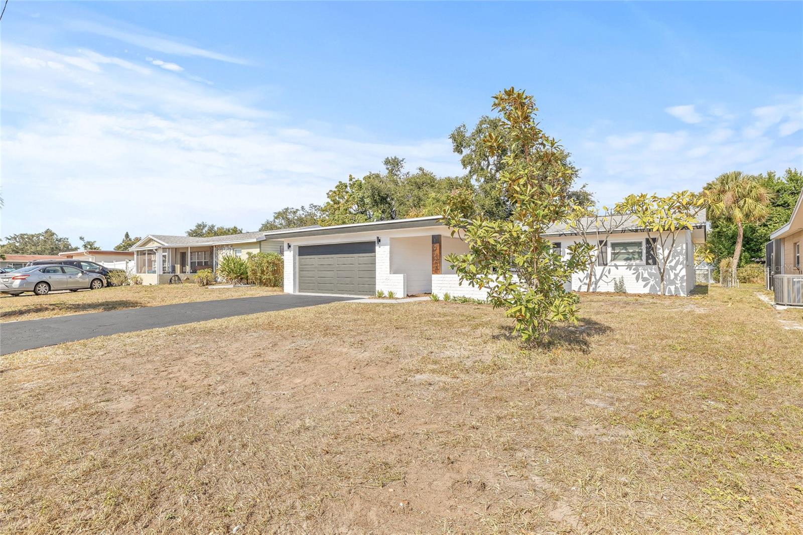 Image 33 of 36 For 10327 Tangelo Road