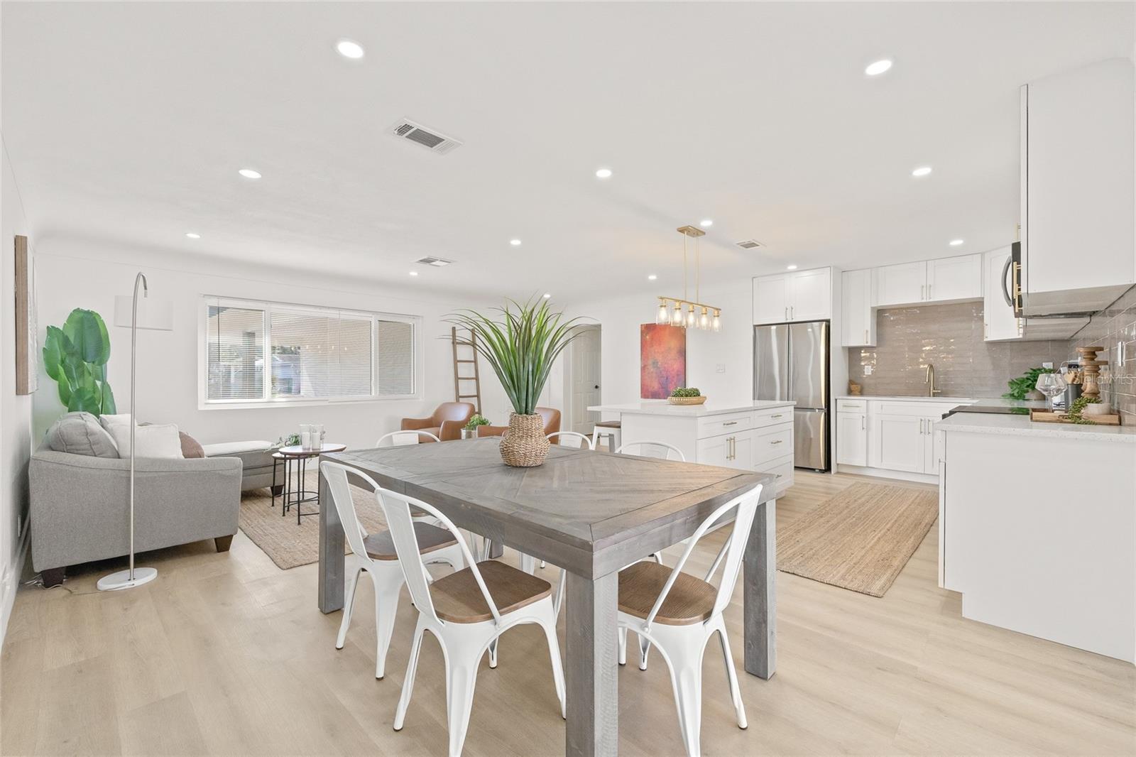 Image 6 of 36 For 10327 Tangelo Road