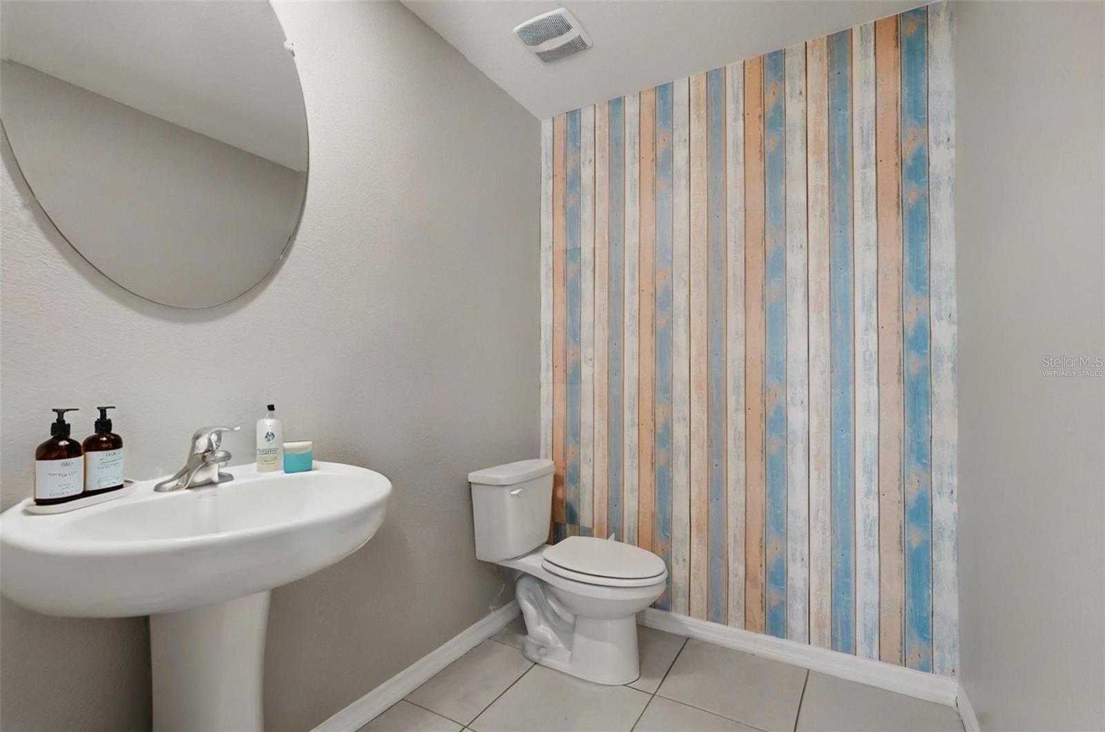 Image 12 of 72 For 7811 Davie Ray Drive