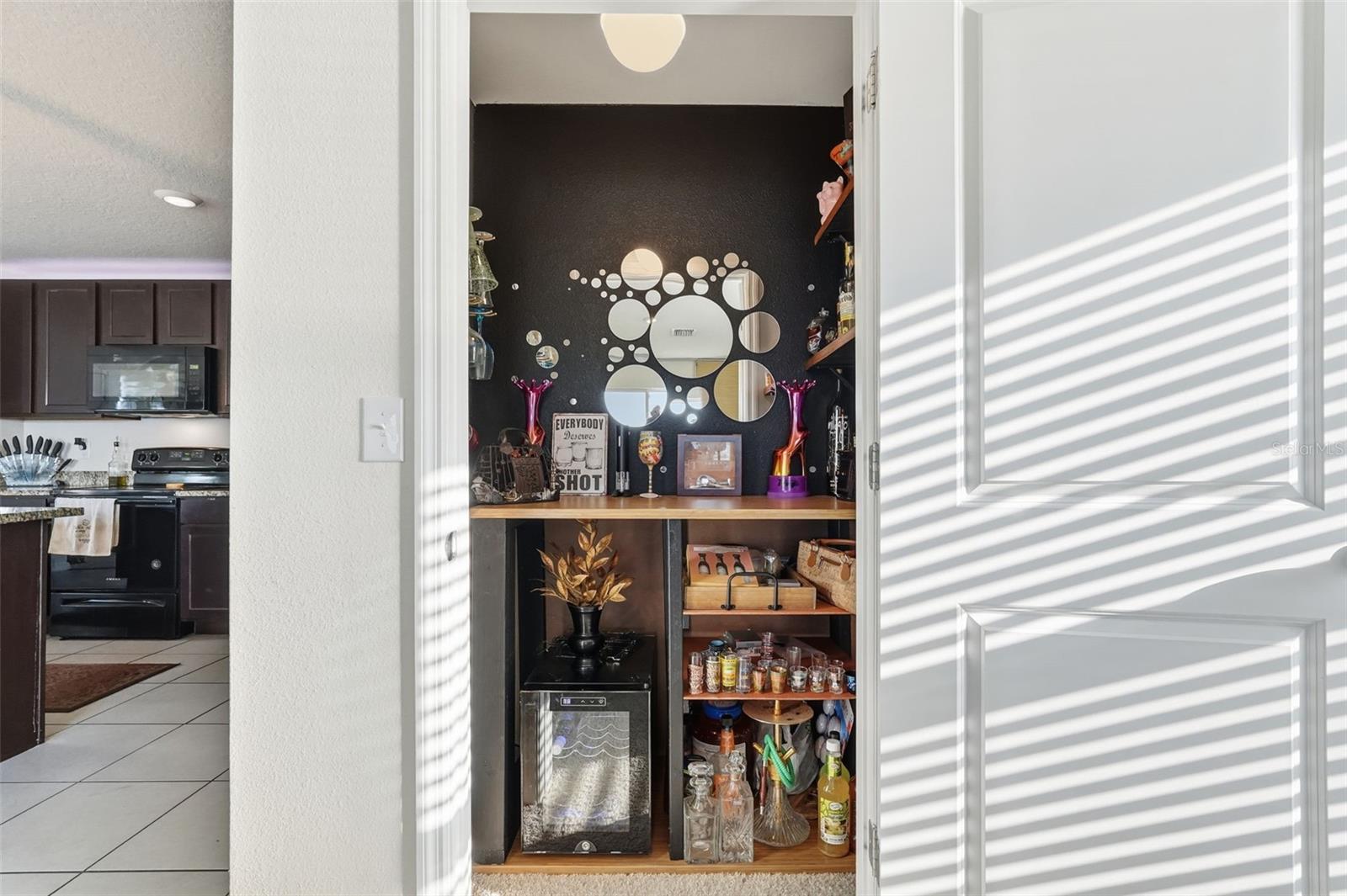 Image 36 of 72 For 7811 Davie Ray Drive