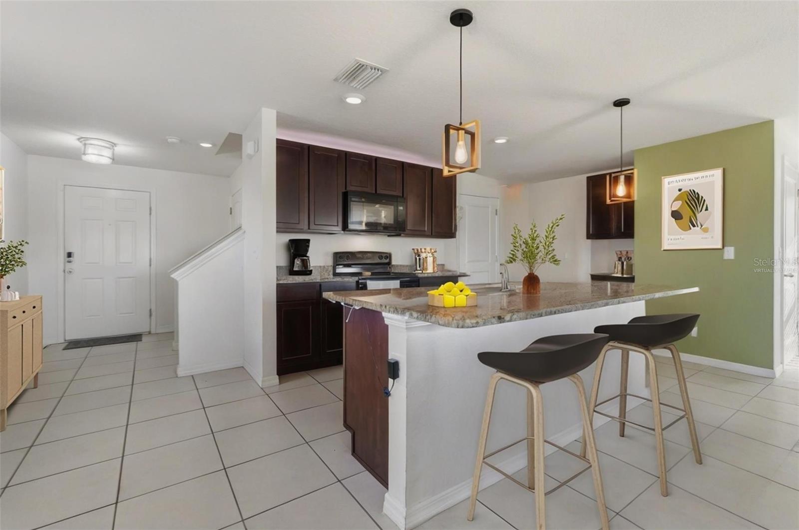 Image 4 of 72 For 7811 Davie Ray Drive