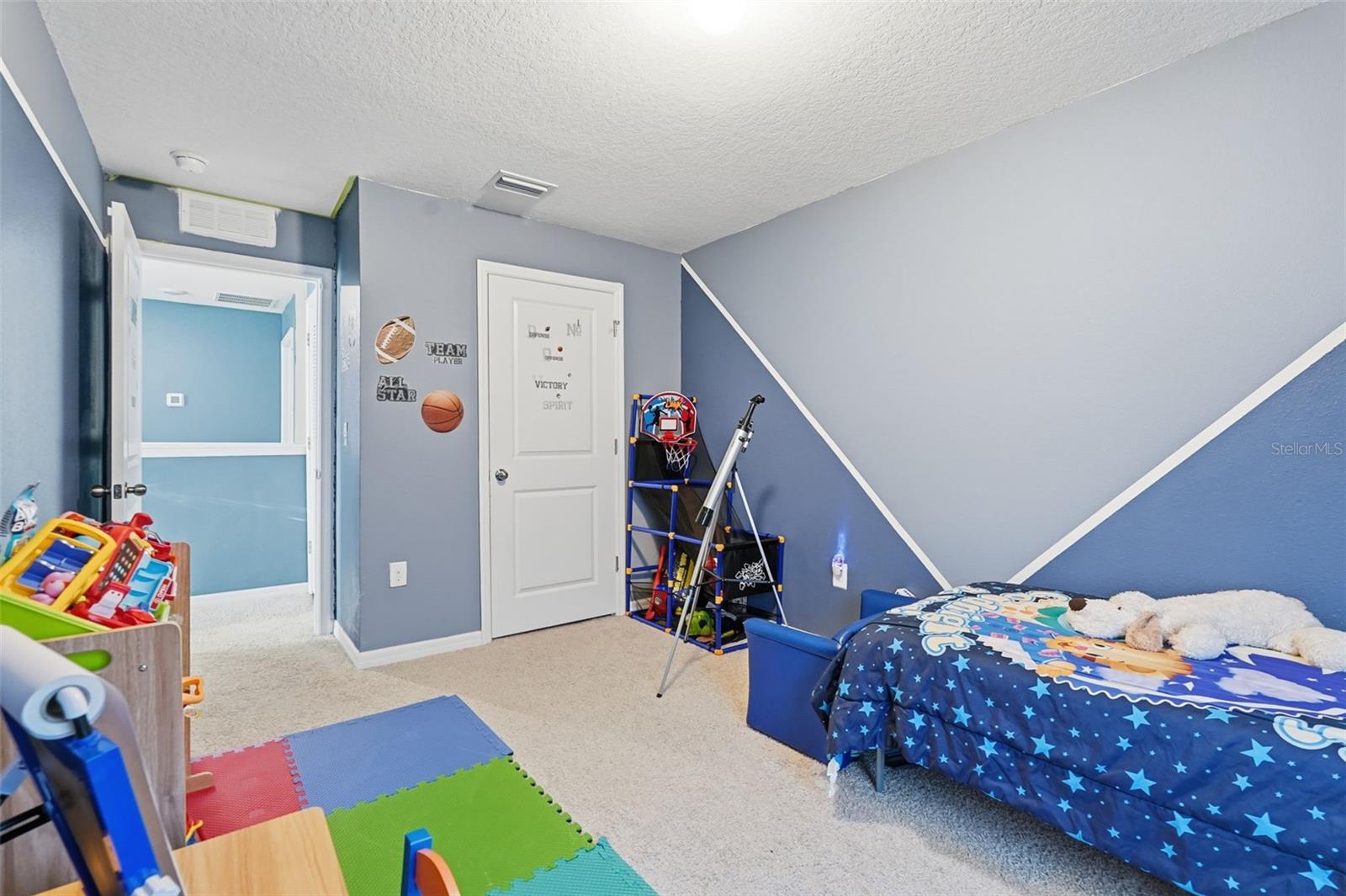 Image 40 of 72 For 7811 Davie Ray Drive