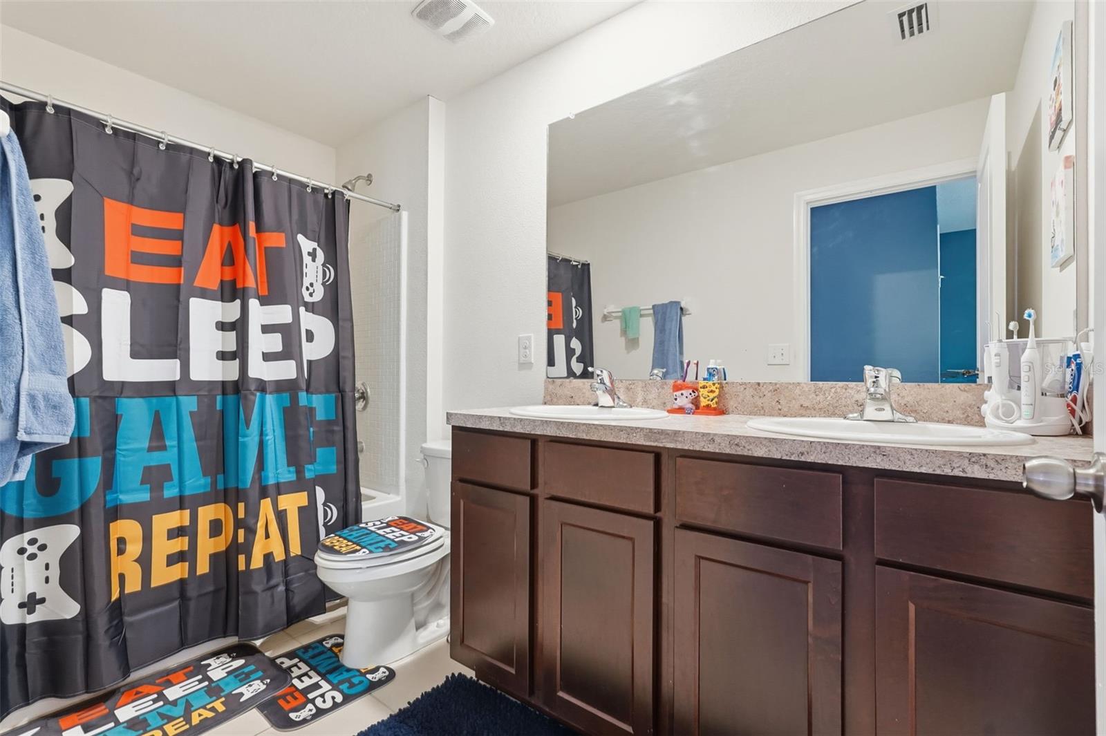 Image 46 of 72 For 7811 Davie Ray Drive