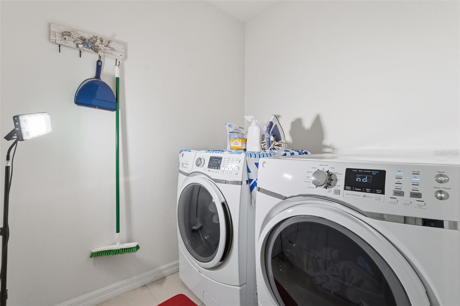 Image 47 of 72 For 7811 Davie Ray Drive