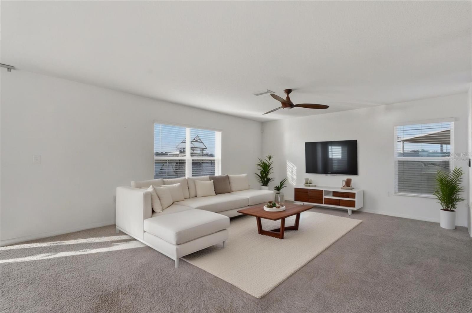 Image 5 of 72 For 7811 Davie Ray Drive