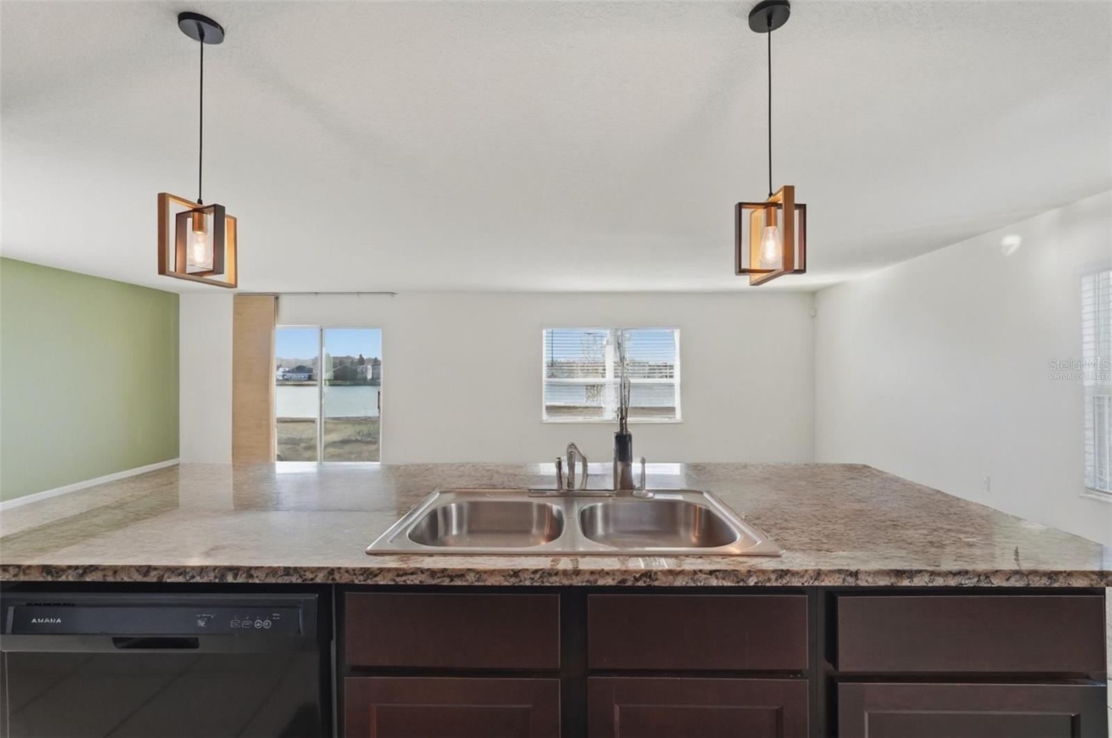 Image 6 of 72 For 7811 Davie Ray Drive