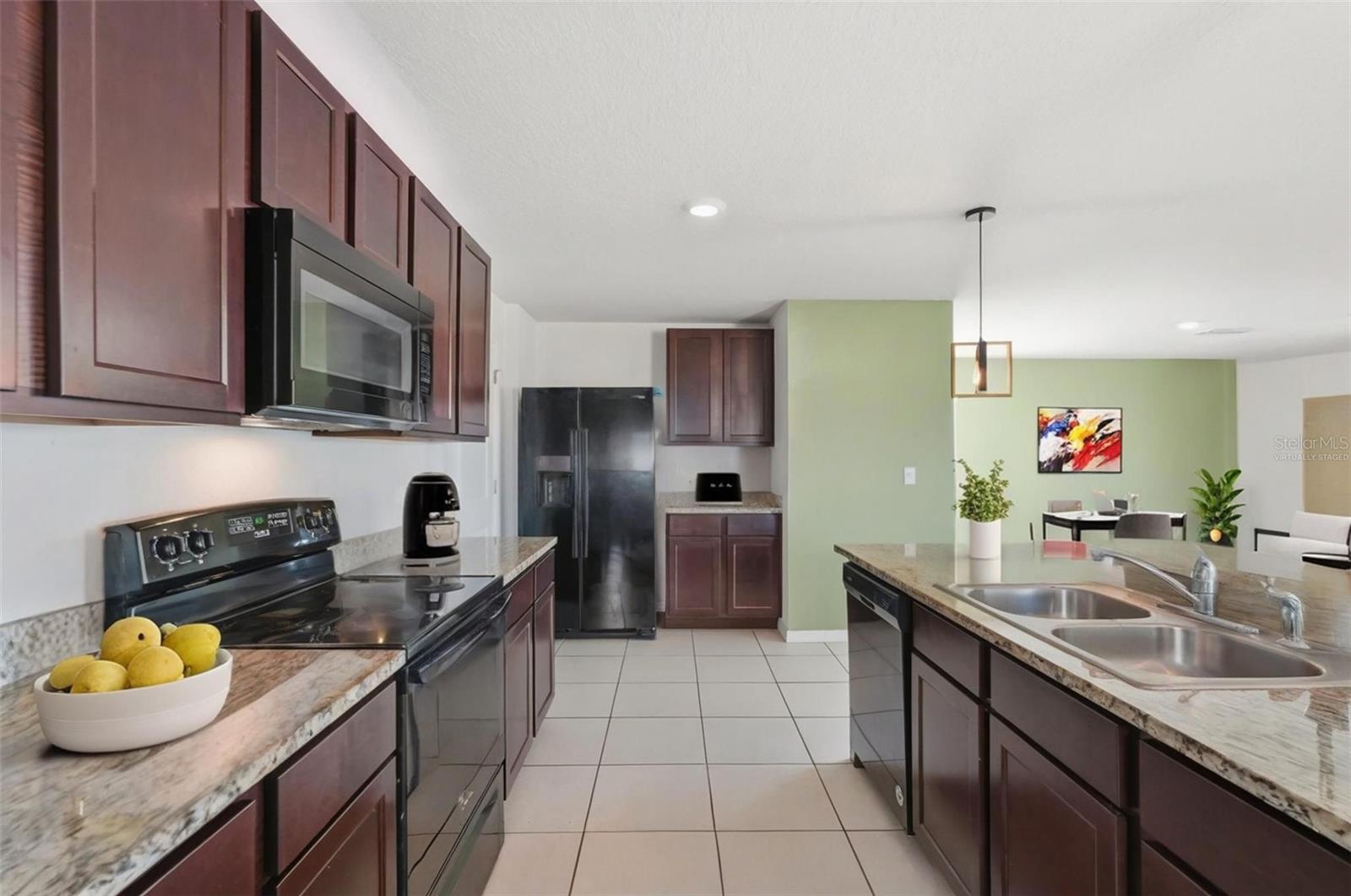 Image 8 of 72 For 7811 Davie Ray Drive