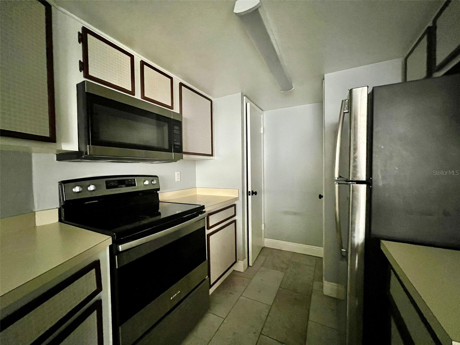 Image 5 of 11 For 3964 Dream Oak Place 104