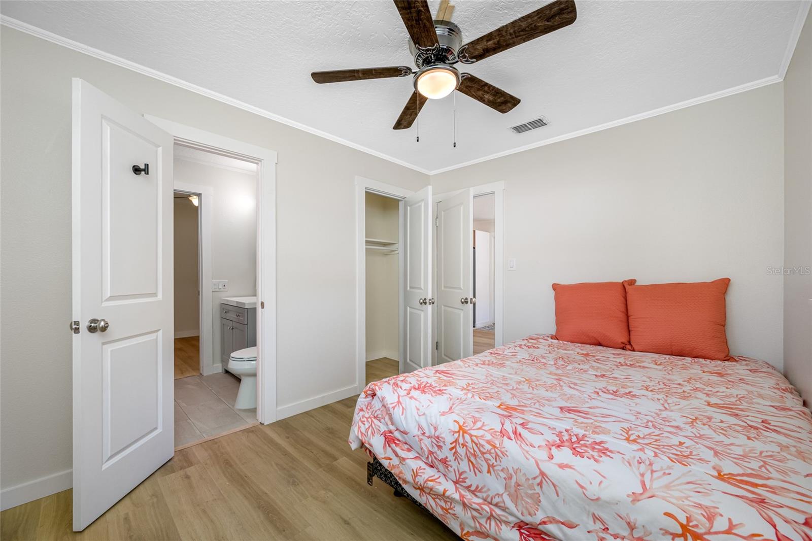 Image 10 of 28 For 314 Maryland Avenue