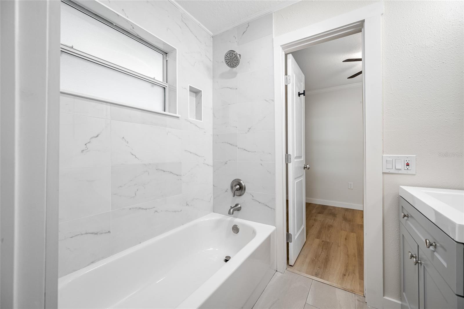 Image 13 of 28 For 314 Maryland Avenue