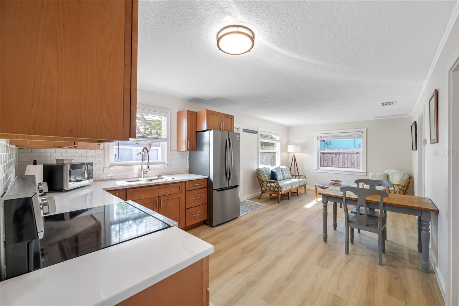 Image 6 of 28 For 314 Maryland Avenue