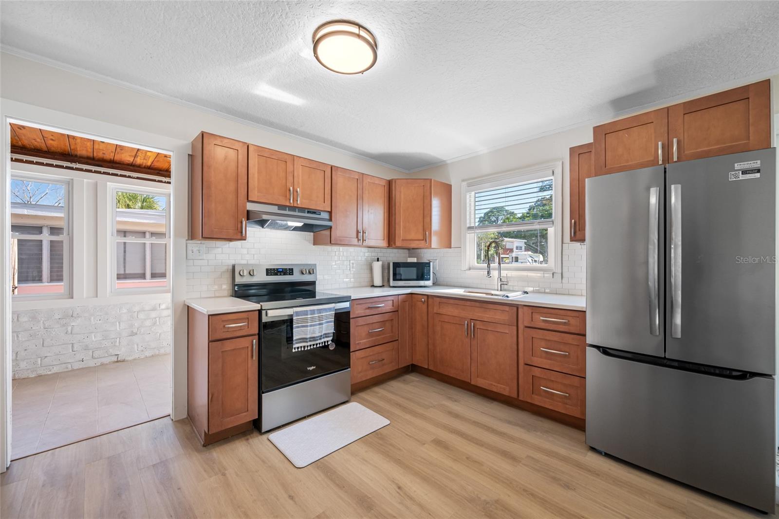 Image 7 of 28 For 314 Maryland Avenue